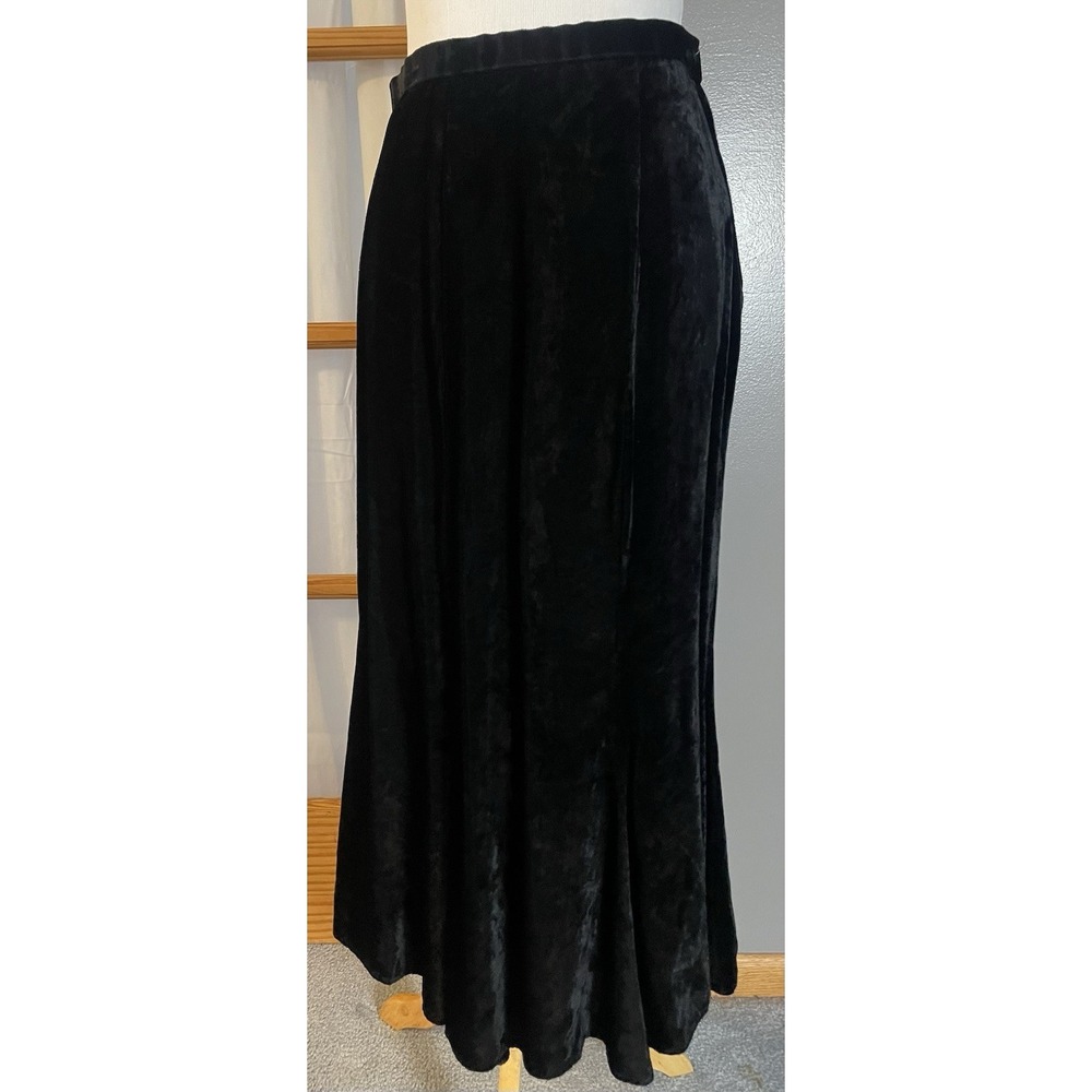 Vintage 70s Black Velvet Midi Skirt Sz 12 Acetate Blend USA Made Gothic Party